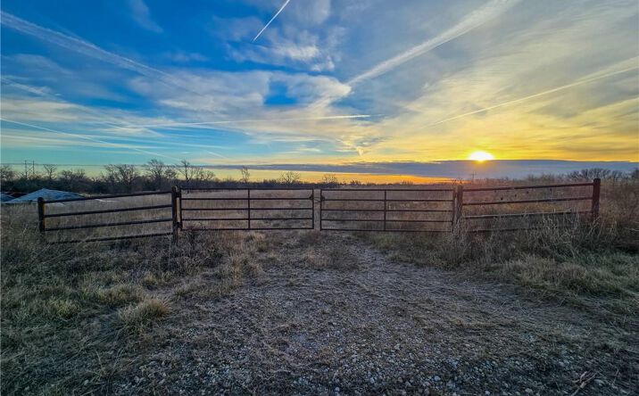 Pictures of Land, Special Purpose property located at 13013 Bradford Road, Harveyville, KS 66431 for sales - image #1