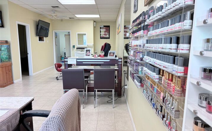 Pictures of Business for Sale, Retail property located at 426 Great East Neck Road, West Babylon, NY 11704 for sales - image #1