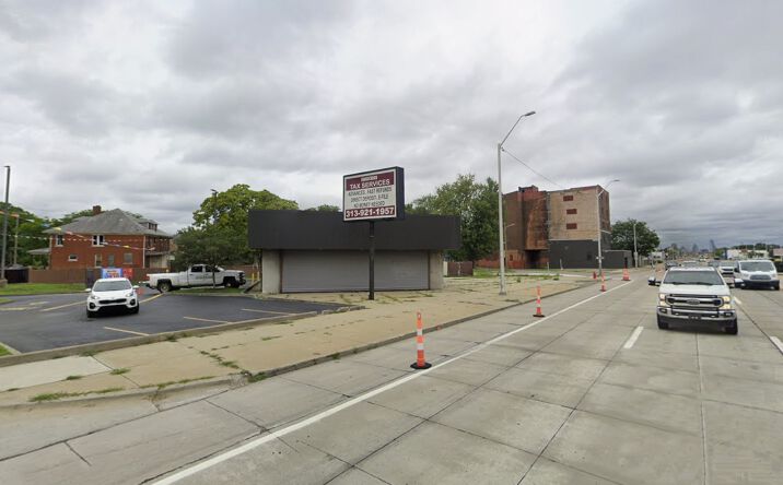 Pictures of Retail property located at 7800 Gratiot Ave, Detroit, MI 48213 for sales - image #1