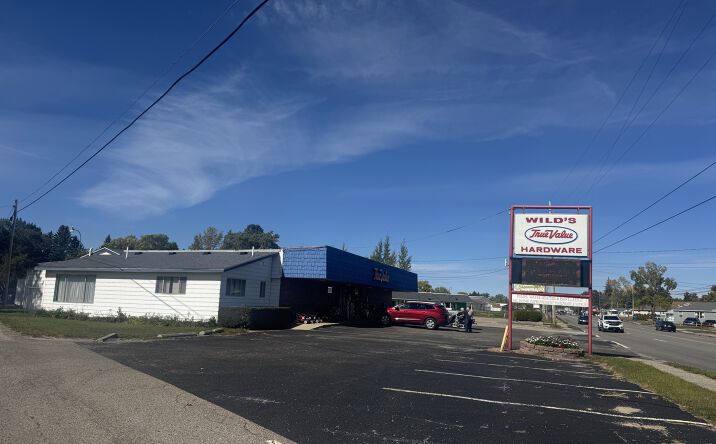 Pictures of Business for Sale, Retail property located at 6231 W Houghton Lake Dr, Houghton Lake, MI 48629 for sales - image #1
