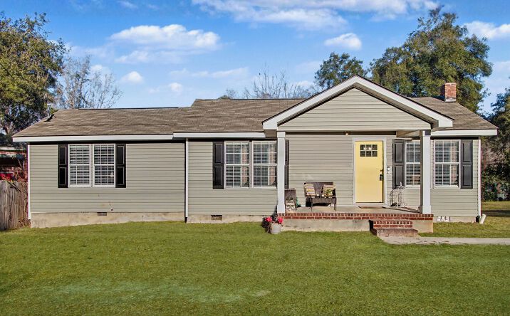 Pictures of Mixed Use, Office property located at 84 Salkehatchie Rd, Yemassee, SC 29945 for sales - image #1