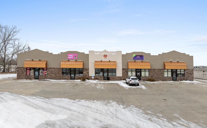 Pictures of Industrial, Mixed Use, Office, Retail property located at 300 30th Ave NW, Minot, ND 58703 for sales - image #1
