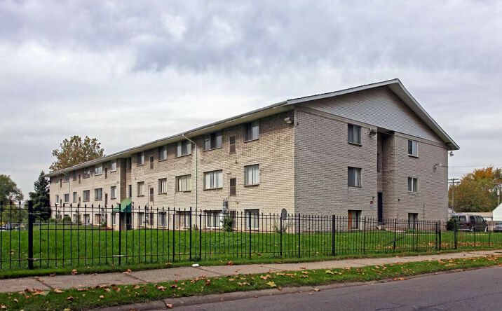 Pictures of Multifamily property located at 7236 Rutland St, Detroit, MI 48228 for sales - image #1