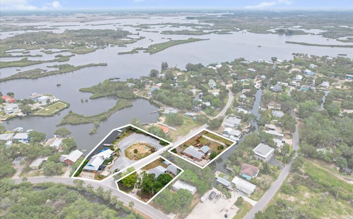 Pictures of Mixed Use, Retail property located at 13982 W Ozello Trail, Crystal River, FL 34429 for sales - image #1