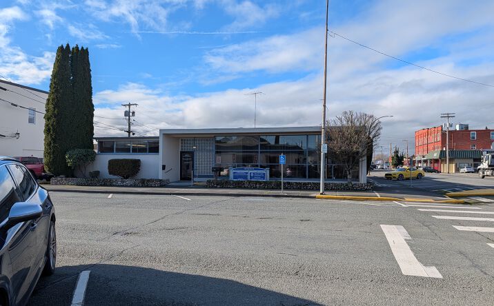 Pictures of Office property located at 700 Murdock St, Sedro-Woolley, WA 98284 for sales - image #1