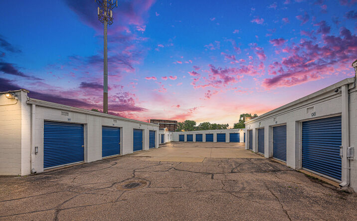 Pictures of Self Storage property located at 33833 Garnet St, Clinton Township, MI 48035 for sales - image #1