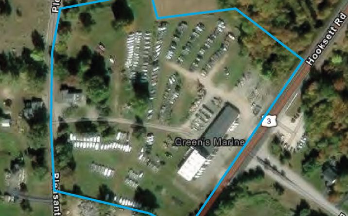 Pictures of Land property located at 1822 Hooksett Rd, Hooksett, NH 03106 for sales - image #1
