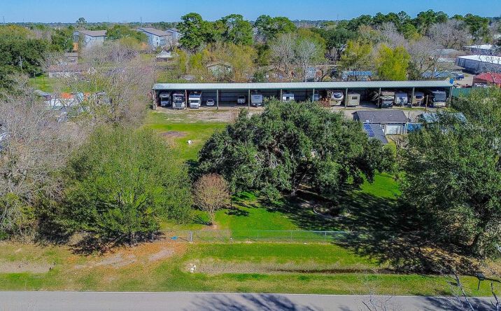 Pictures of Mixed Use property located at 18910 Carrot St, Spring, TX 77379 for sales - image #1