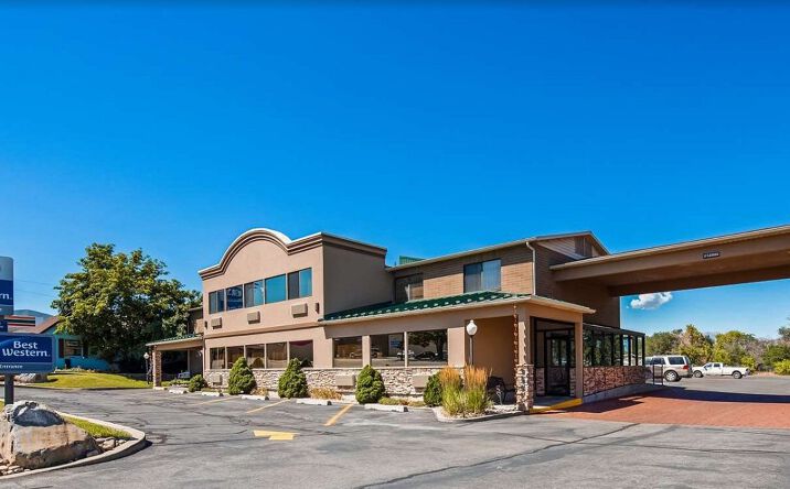 Pictures of Hospitality property located at 365 N Main St, Tooele, UT 84074 for sales - image #1