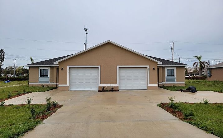 Pictures of Multifamily property located at 1138/1140 SE 9th Court Cpe, Cape Coral, FL 33990 for sales - image #1