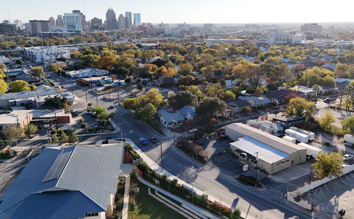 Pictures of Office, Industrial property located at 2107 N St Mary's St, San Antonio, TX 78212 for sales - image #1