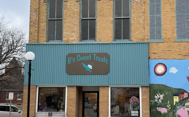 Pictures of Retail, Office property located at 123 E Marion Street, Sigourney, IA 52591 for sales - image #1
