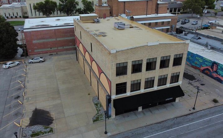 Pictures of Office property located at 109 N 7th Street, Salina, KS 67401 for sales - image #1