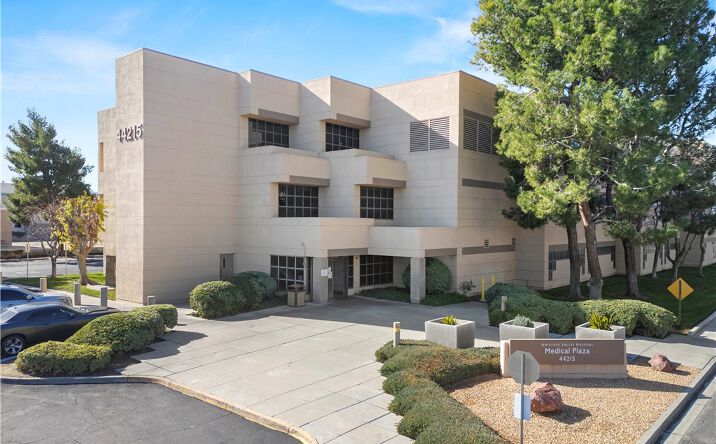 Pictures of Special Purpose property located at 44215 15th Street W , 307, Lancaster, CA 93534 for sales - image #1