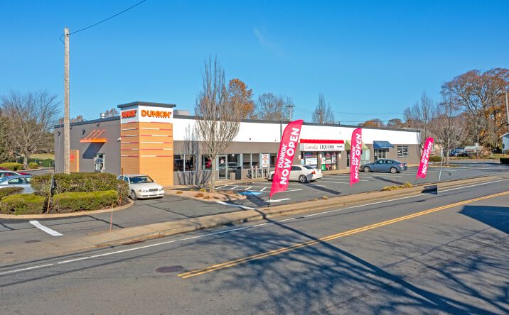 Pictures of Retail property located at 32 Howland Rd, Fairhaven, MA 02719 for sales - image #1