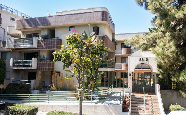 Pictures of Multifamily property located at 8815 Cynthia St, West Hollywood, CA 90069 for sales - image #1