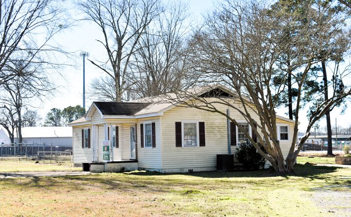 Pictures of Industrial, Mixed Use property located at 7050 US-31, Montgomery, AL 36105 for sales - image #1