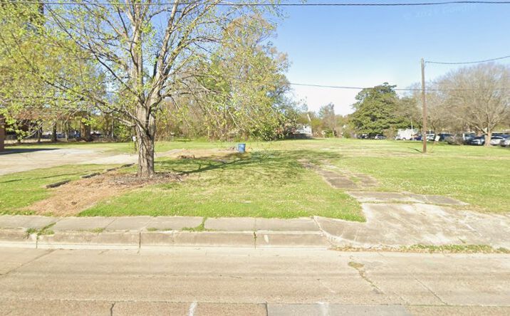 Pictures of Land property located at 804, 806 St John St, Lafayette, LA 70501 for sales - image #1