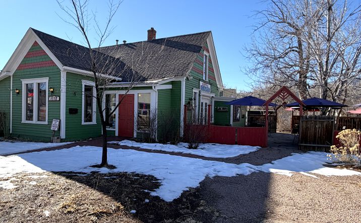 image of property at 1015 W COLORADO AVE Colorado Springs CO 80904-4327