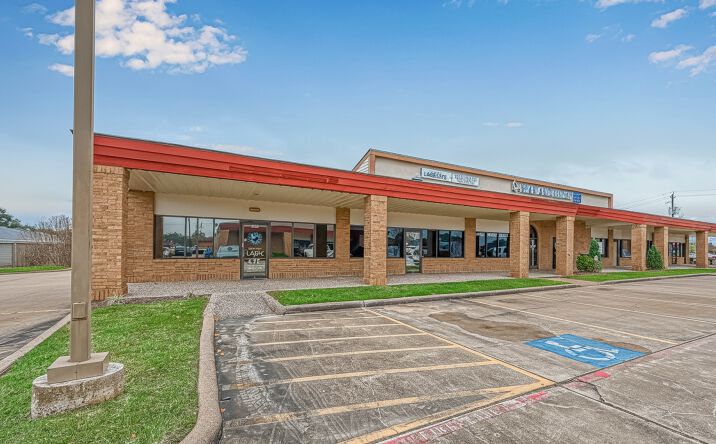 Pictures of Retail, Office property located at 2503 Westminister Rd, Pearland, TX 77581 for sales - image #1