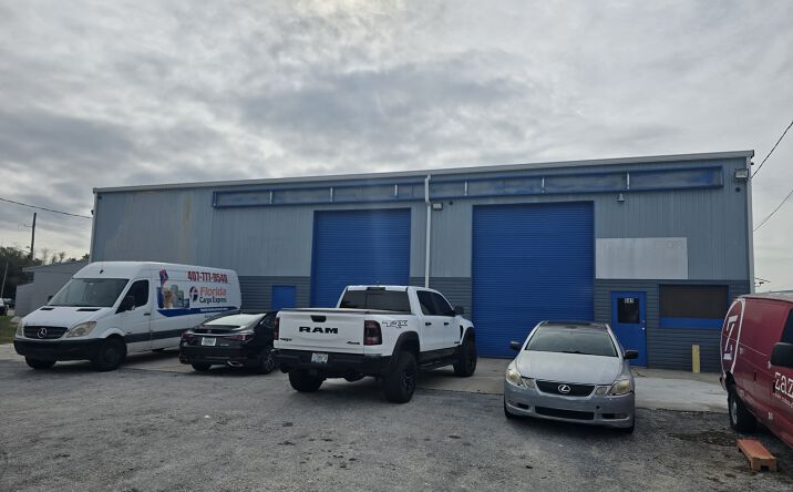 Pictures of Industrial property located at 638 Hewett Dr, Azalea Park, FL 32807 for sales - image #1