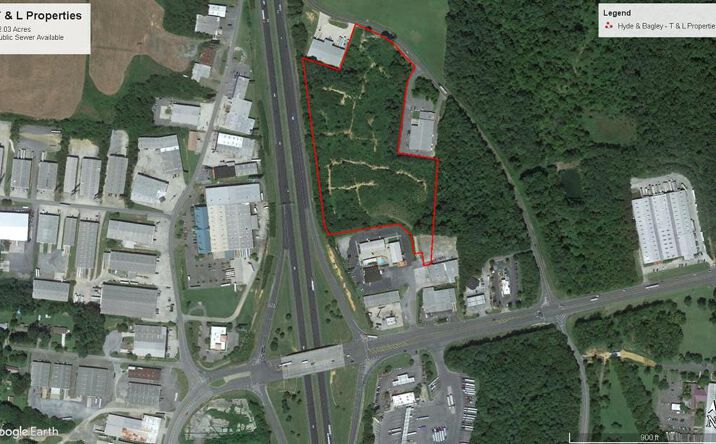Pictures of Land property located at 0 Waterfront Way & I-75, Dalton, GA 30720 for sales - image #1