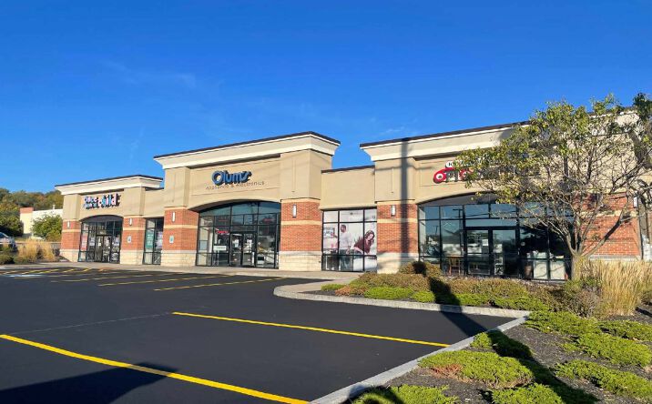 Pictures of Retail property located at 5775 Bridge St, East Syracuse, NY 13057 for sales - image #1