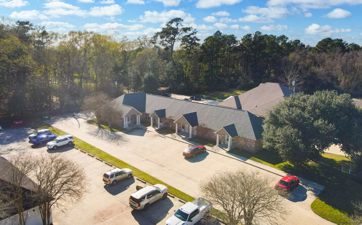 Pictures of Office property located at 230 Veterans Blvd, Denham Springs, LA 70726 for sales - image #1