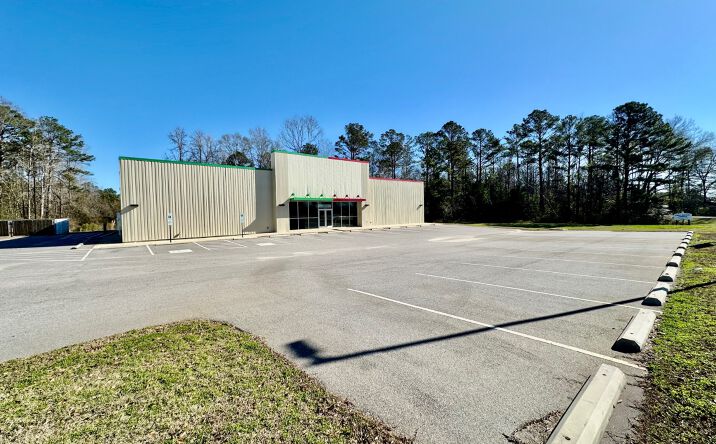 Pictures of Office property located at 365 River Street East, Coffeeville, AL 36524 for sales - image #1