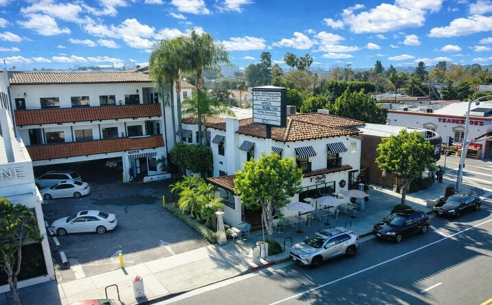 Pictures of Retail, Office, Mixed Use property located at 10116 - 10120 Riverside Drive, Los Angeles, CA 91602 for sales - image #1