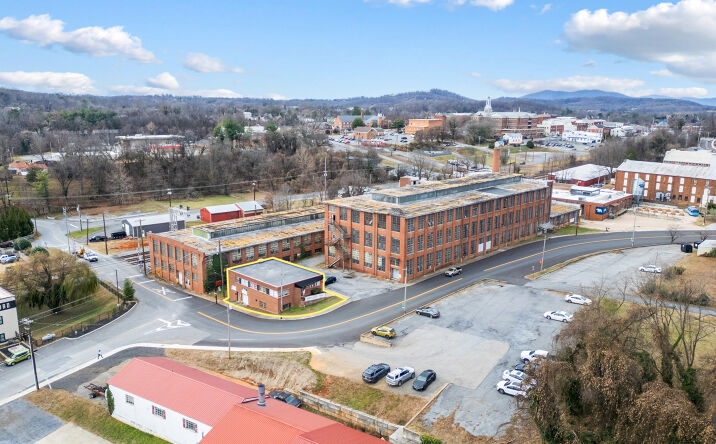 Pictures of Industrial, Office property located at 580 Grove St, Bedford, VA 24523 for sales - image #1