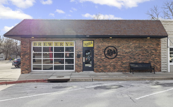 Pictures of Retail property located at 422 Main St, Belton, MO 64012 for sales - image #1