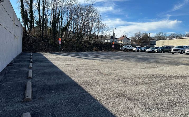 Pictures of Land property located at 0 Luck AV SW, Roanoke, VA 24016 for sales - image #1