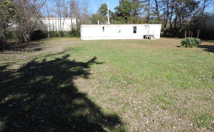 Pictures of Land property located at 560 E Crumptown Rd, Waldron, AR 72958 for sales - image #1