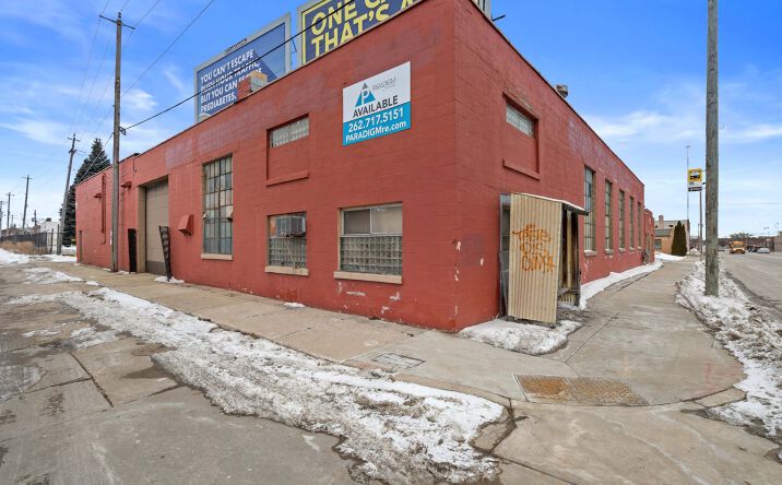 Pictures of Industrial property located at 3701-3729 N Holton St, Milwaukee, WI 53212 for sales - image #1