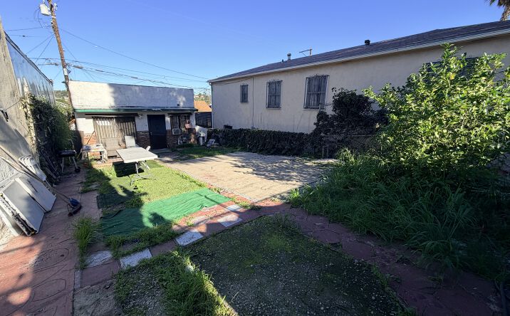 Pictures of Retail property located at 4257 City Terrace Dr, Los Angeles, CA 90063 for sales - image #1