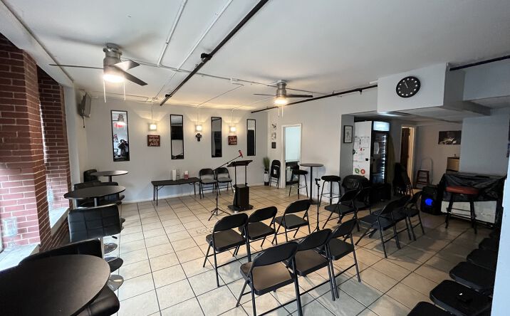 Pictures of Multifamily, Retail property located at 3957 S King Drive, Chicago, IL 60653 for sales - image #1