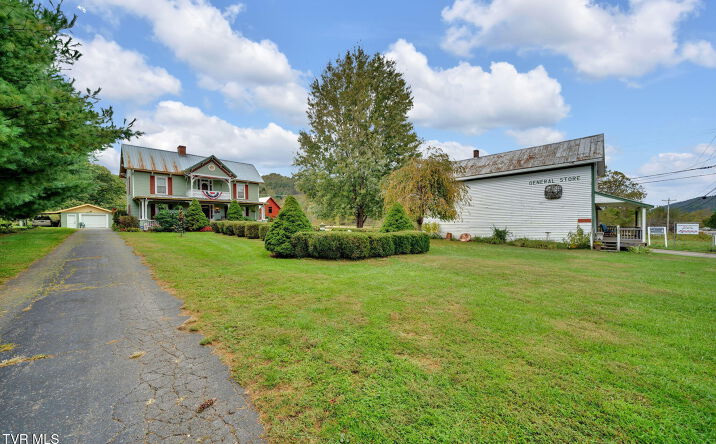 Pictures of Hospitality property located at 8712 Highway 19-E, Roan Mountain, TN 37687 for sales - image #1