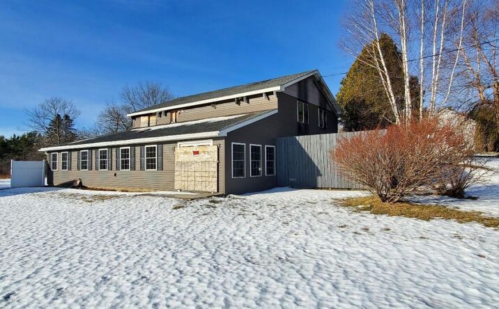 Pictures of Retail property located at 999 Main Road, Eddington, ME 04428 for sales - image #1