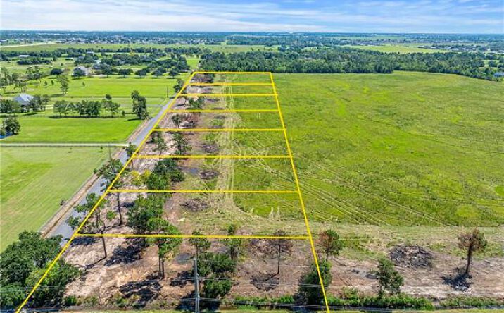 Pictures of Land property located at Miller Ln, Lake Charles, LA 70605 for sales - image #1