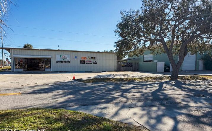 Pictures of Business for Sale, Retail property located at 2299 Aurora Road, Melbourne, FL 32935 for sales - image #1