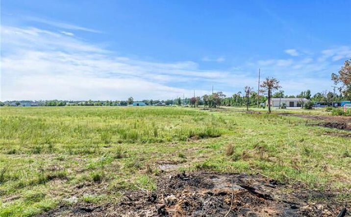Pictures of Land property located at Miller Ln, Lake Charles, LA 70605 for sales - image #1