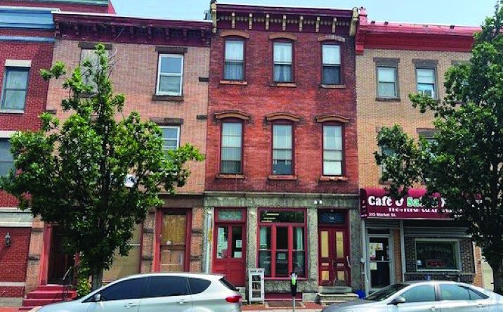 Pictures of Retail property located at 311 Market St, Camden, NJ 08102 for sales - image #1