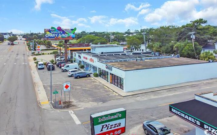 Pictures of Retail property located at 1609 N Kings Hwy, Myrtle Beach, SC 29577 for sales - image #1