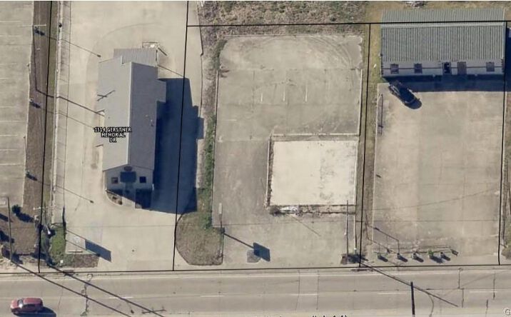 Pictures of Land property located at 1510 Gerstner Memorial Dr, Lake Charles, LA 70601 for sales - image #1