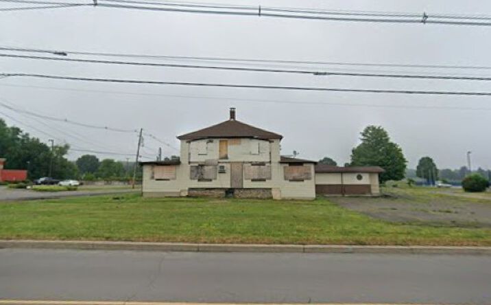 Pictures of Land property located at 1810 Elmira St, Sayre, PA 18840 for sales - image #1