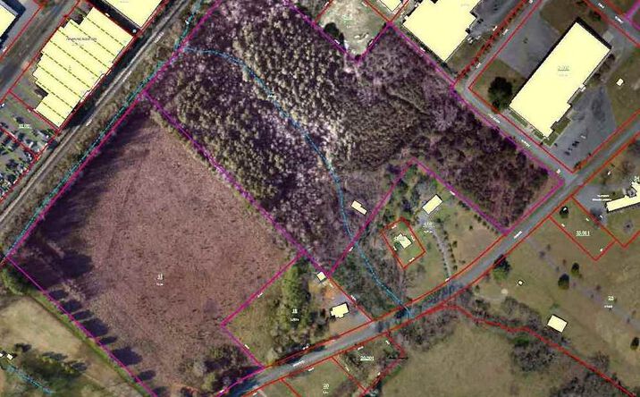 Pictures of Land property located at 35 Godfrey Ave S, Fort Payne, AL 35967 for sales - image #1