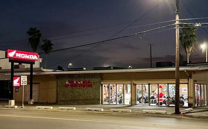 Pictures of Retail property located at 345 Paredes Line Rd., Brownsville, TX 78521 for sales - image #1