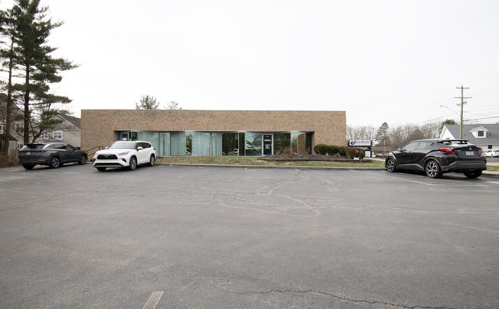 Pictures of Office property located at 1435-1445 W Main St, Newark, OH 43055 for sales - image #1