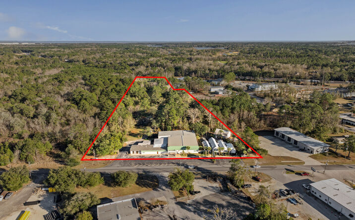 Pictures of Industrial, Retail property located at 4213 Halls Mill Rd, Mobile, AL 36693 for sales - image #1